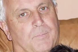 Couple Found 'Holding Hands' After Reaching for Each Other in Final Moments  of Fatal Car Crash