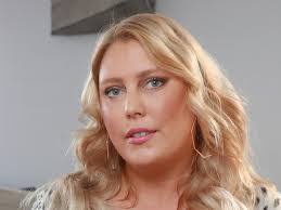 Phoenix Holden's Instagram, Twitter & Facebook