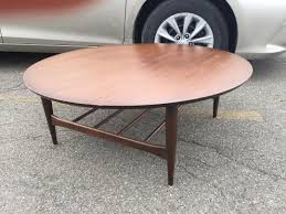 Retro end table bassett furniture leo jiranek design walnut mid century modern w/ladder rung tier *shipping not included. Scored This Bassett Artisan Round Coffee Table In Really Nice Shape At The Local Thrift Store For 20 Mid Century