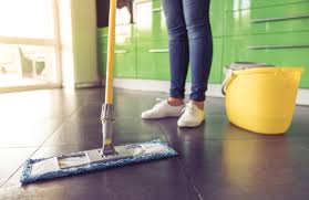 Lantai rumah sebaiknya disapu setiap hari. Cara Membersihkan Lantai Keramik Dengan Mudah Griya Propertindo