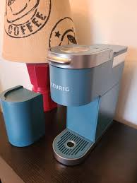 Click or tap to zoom. Keurig K Mini Plus Single Serve K Cup Pod Coffee Maker Cardinal Red Walmart Com Walmart Com