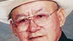 Kimberly Kamps's Instagram, Twitter & Facebook