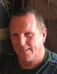 Lindsay Cline's Instagram, Twitter & Facebook