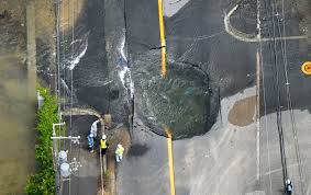 (m1.5 or greater) 5 earthquakes in the past 24 hours. Japan Earthquake Strong Tremor Shakes Osaka Killing At Least 5 Cnn