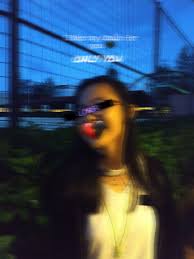  I Fake My Smile Only For You Loser Lover Fake Smile Broken Foto Teman Gadis Animasi Latar Belakang