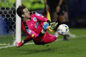 Tout sur danny ward : Danny Ward Shootout Heroics Push Huddersfield Past Sheffield Wednesday