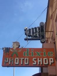 Vintage Dixie Photo Shop Neon Sign Camera Shop Sign Vintage Neon Signs Storefront Signs Marquee Lighted Signs