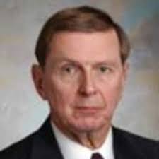 Holly Longstreet's Instagram, Twitter & Facebook