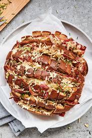 Gefulltes Brot Der Schnelle Party Klassiker Die Besten Backrezepte Mit Gelinggarantie Rezept Rezepte Gefulltes Brot Lebensmittel Essen