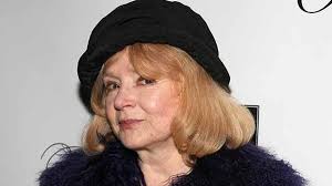 Piper Laurie was the very definition of an underrated powerhouse