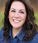 71 Woods Edge Dr, Rocky Mount, VA 24151