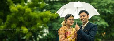 Our creative candid photographic ideas we make your wedding a life long memories through our candid wedding photography. Fotozone Professional Wedding And Portrait Photographers