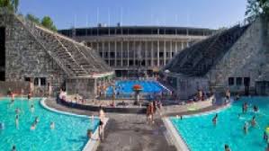 Das hallenbad bietet neben schwimmkursen auch aquafitness an. Schwimmen Jup Berlin