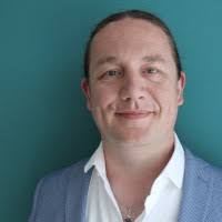 6 "Eric Van Der Mark" profiles