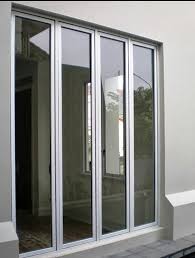 Menjadi pilihan utama adalah bahannya anti karat, anti rayap, anti air, kuat , ringan , dan tahan cuaca. 50 Jendela Aluminium Dengan Teralis