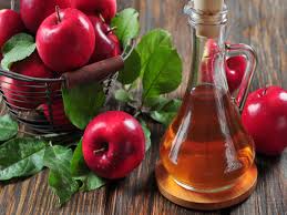 But the acidity found in apple cider vinegar can stop that process by balancing your scalp and hair's natural ph levels. Apple Cider Vinegar 8 Things You Should Not Do While Taking Apple Cider Vinegar Times Of India