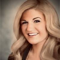 Shannon Roach's Instagram, Twitter & Facebook