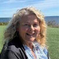 100+ "Julie Macleod" profiles