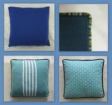 Free and complete knitting patterns for pillows and cushions. Ravelry Cushion Covers With Fabric Or Knitted Piping Pattern By Ali Hamilton