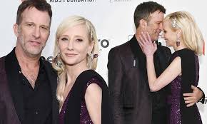Want you happiness, health, new cinema of the roles, let troubles pass, you, side! Anne Heche And Thomas Jane Finally Make Their Red Carpet Debut As A Couple Daily Mail Online