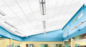 Recessed lighting on vaulted ceilings or sloped ceilings are a refined and classic accent in larger living spaces. Sloped Faceted Staggered Layered Installations Armstrong Ceiling Solutions Commercial