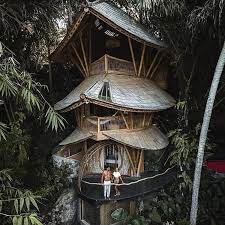 A gypsy lifestyle is a way of describing the way in which someone who moves a lot and never stays in one place for very long lives. Be Boho With Bohemian Lifestyle Ideas Bohemain Boho