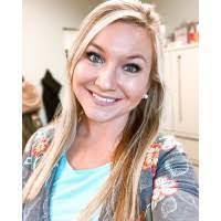 Juana Maynard's Instagram, Twitter & Facebook