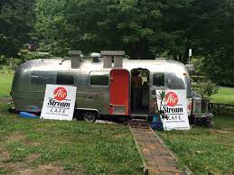 Airstream Cafe Near Lake Tarawera Rotorua Nz Vintage Airstream Vintage Rv Airstream