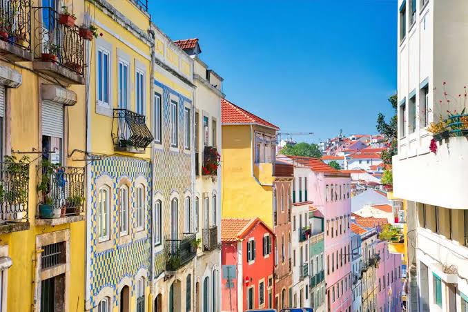 AB’den konut krizine yeni hamle: Portekiz’de Airbnb, boş ev ve ikinci konut kuralları değişebilir