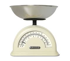 In addition to this, the scales have been built using the highest in finding the ultimate analog bathroom scale, there are key features and factors every buyer has to look out for. Salter Vintage Retro Style Mechanical Kitchen Food Kg Lb Scale Cream New Traditional Kitchen Scales Traditional Kitchen Kitchen Scale