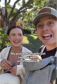 Discover the Air 1 Breast Pump from Momcozy