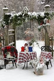 35 Magical Outdoor Winter Party Ideas A Nest With A Yard Winter Picnic Winter Parties Winter Decor