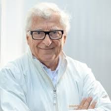 Luna Sosa's Instagram, Twitter & Facebook