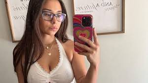 sophie rain outdoor risky street