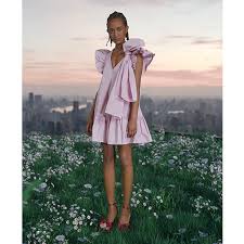 A pesar de que aún falta mucho para que llegue, hay quien gusta de planificar sus vacaciones, su año o su alma con la llegada de la primavera. Redvalentino E Timo Helgert La Collezione Primavera 2021