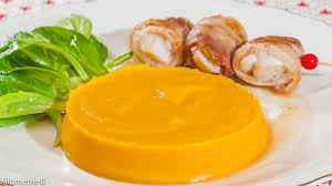 Saint Jacques Enroulees Dans Du Lard Puree De Courge Butternut Recette Butternut Recette Saint Jacques Alimentation