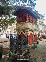 The tales of Fountains and Pyaavs ...