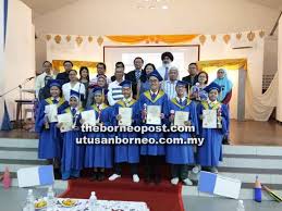 St columba's school, kilmacolm, renfrewshire, scotland. 222 Pelajar Tingkatan Lima Smk St Columba Menerima Anugerah Sijil Utusan Borneo Online