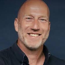 Peter Klos (@PeterKlos3)