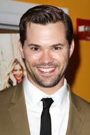 Lenore Douglas's Instagram, Twitter & Facebook