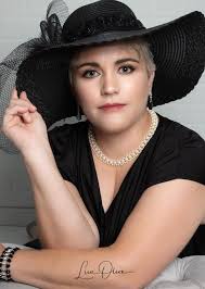 New photographer in Ogden offering beauty portraits