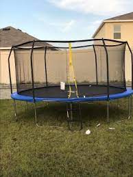 Perfectly sized for little ones (up to 60 lbs.), this the handle of the trampoline provides stability for little jumpers and can be folded down when you want to store it away. Airzone 12 Apos Trampoline With Enclosure Blue Justdealsstore Com Justdealsstore Com