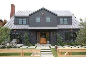 In 2021, black and white tiles are making a strong comeback. 8 Attractive And Recommended Farmhouse Exterior Paint Colors For Your Design Update Jimenezphoto