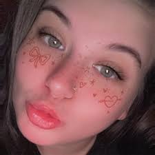 What transportation services are available in Radcliff?