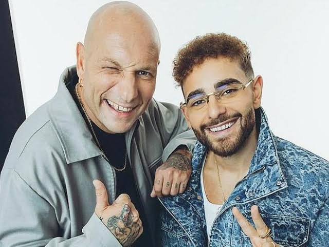 Clementino e Rocco Hunt giudici a The Voice Senior: &laquo;Noi, amici e coach su  una poltrona per due&raquo; | Corriere.it