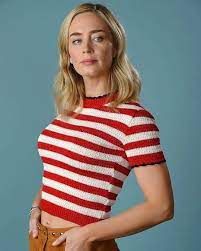 288 947 tykkäystä · 139 puhuu tästä. Emily Blunt On Instagram When You Realize Tomorrow You Ll Have To Go Back To Work Emilyblunt For Thewr Emily Blunt John Krasinski Emily Blunt Emily
