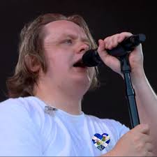 Keelan Tiernan aged 10 from Finglas United under 11s managed by Nelson was  surprised today by Manni Matches who gave him 2 Lewis Capaldi tickets,  Keelan just like Lewis Capaldi has Tourettes