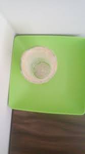 Evi sirkeli su ile silmek nazar ya da negatif enerjinin evden atılmasında çok büyük etki göstermektedir. Evdeki Negatif Enerjiyi Yok Etmek Icin Ne Yapilir Sorcev