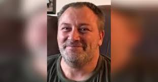 Shawn Hanks's Instagram, Twitter & Facebook