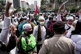Terima kasih kepada otoritas saudi arabia, yang telah mencabut cekal dan membebaskan semua dari denda. Serba Serbi Demo Pa 212 Yang Minta Habib Rizieq Bebas Kumparan Com